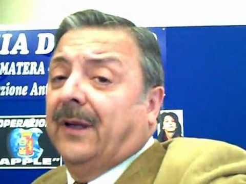 MATERA OPERAZIONE APPLE 12-5-2011