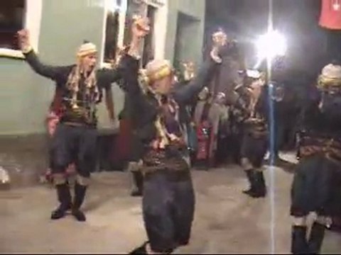 GENÇ EMREZLİLER DERNEĞİ FOLKLÖR EKİBİ