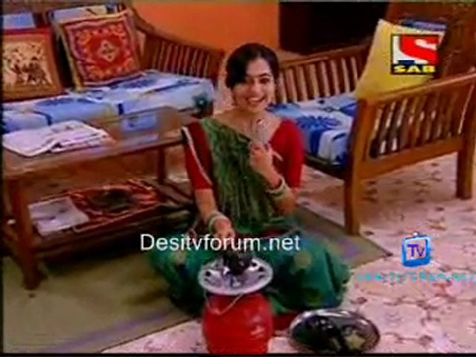 Papad Poll  - 12th May 2011 Watch Online Part1