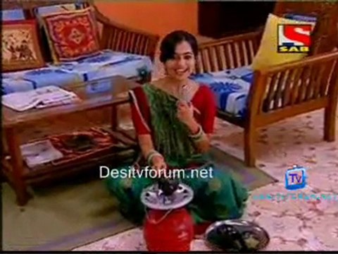 Papad Poll - 12th May 2011 Watch Online Part1