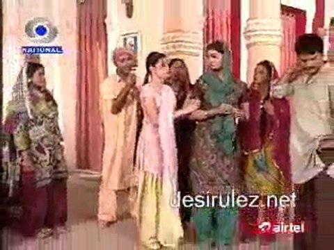 Ek Aangan Ke Ho Gaye Doo - 12th MAY 2011 pt1