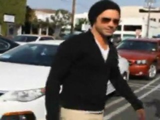 Hugh Grant dans le rôle de Charlie ?