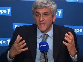 Morin critique le "comportement" de Sarkozy