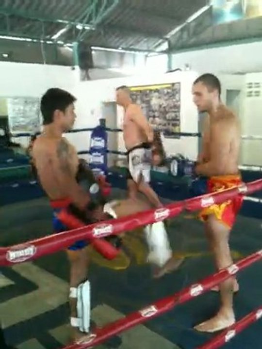 BOXE THAILANDE NEWS 005