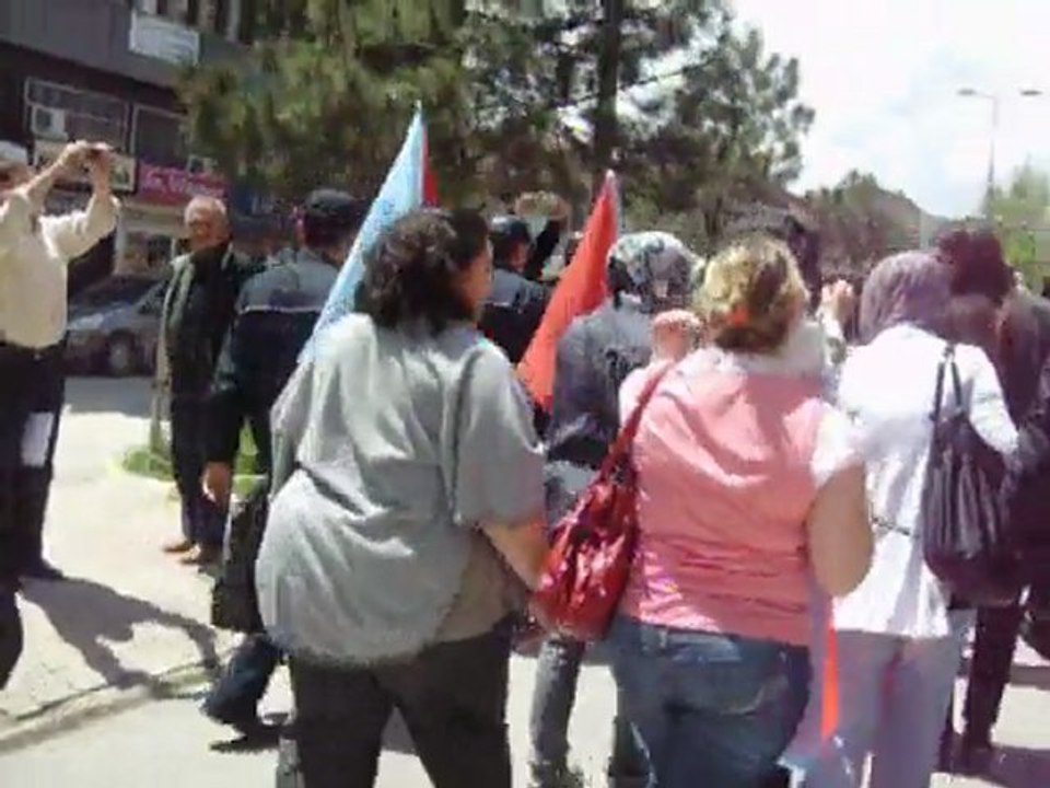 ÜLKÜÇÜLER MEYDANDA TERÖRE KARŞI