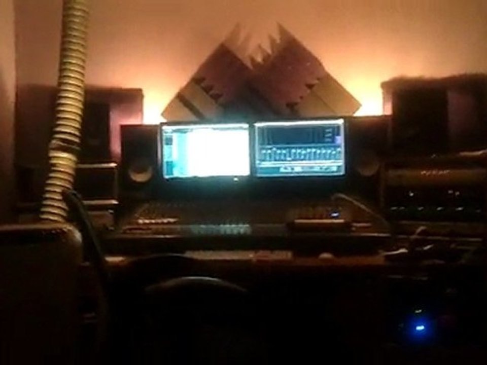 Keny en studio - Session Zyzomyz à 1000%