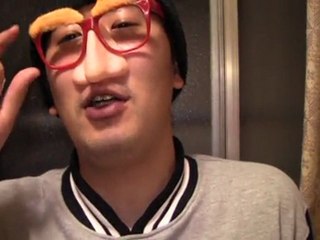 飲酒動画「沢の鶴 米だけの酒 旨みそのまま10.5」110513その3