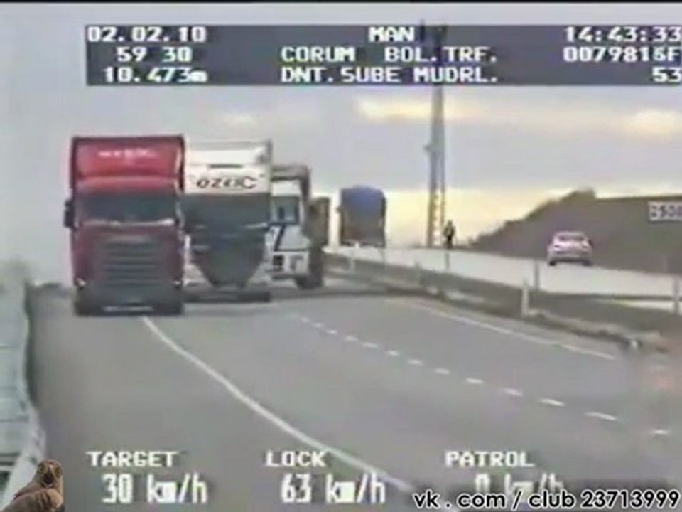 Микроавтобус перевернулся/auto crash(strangeworlds.at.ua)