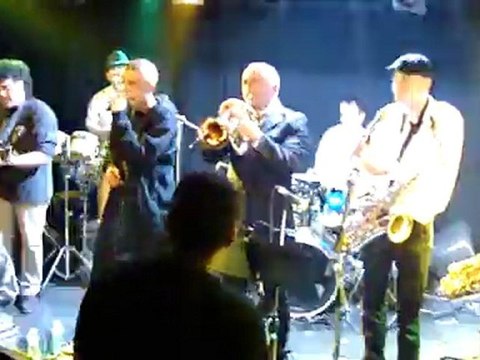 J'aimerais revoir / Les Joueurs de Pihpoh / Catering Café