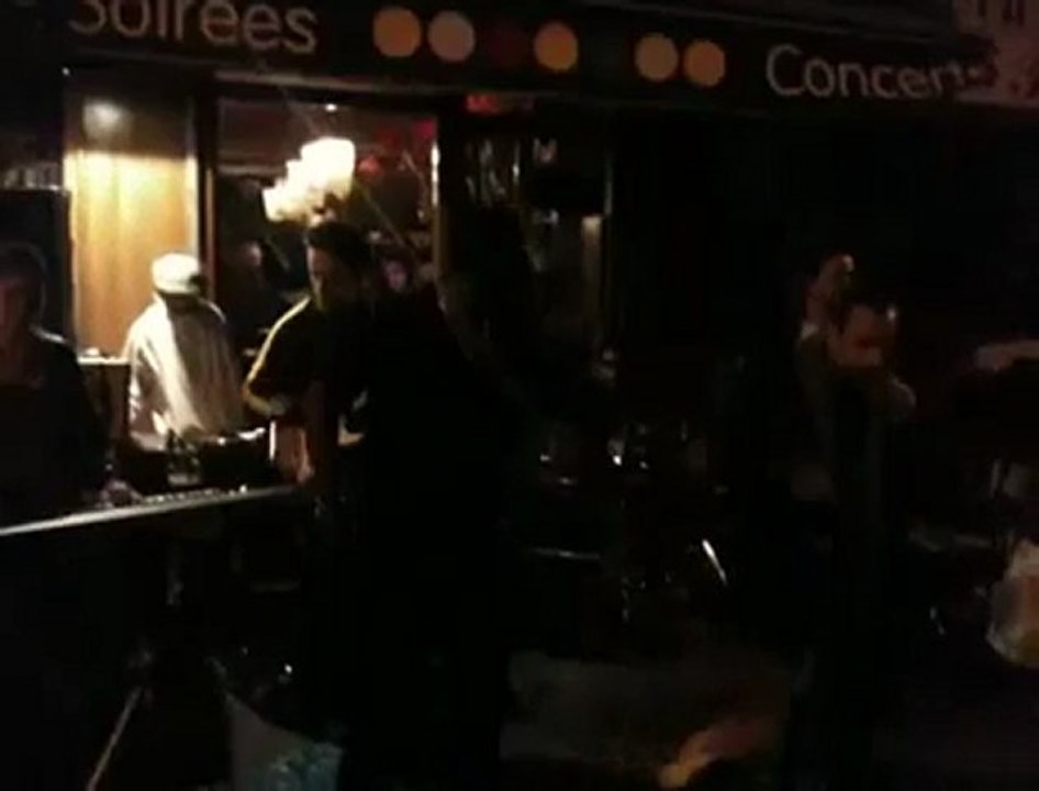 jahden sound bar l'abribus paris 20eme fete de la zik 2010