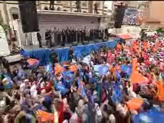 Başbakan Erdoğan: Yeni anayasa için yetki verin