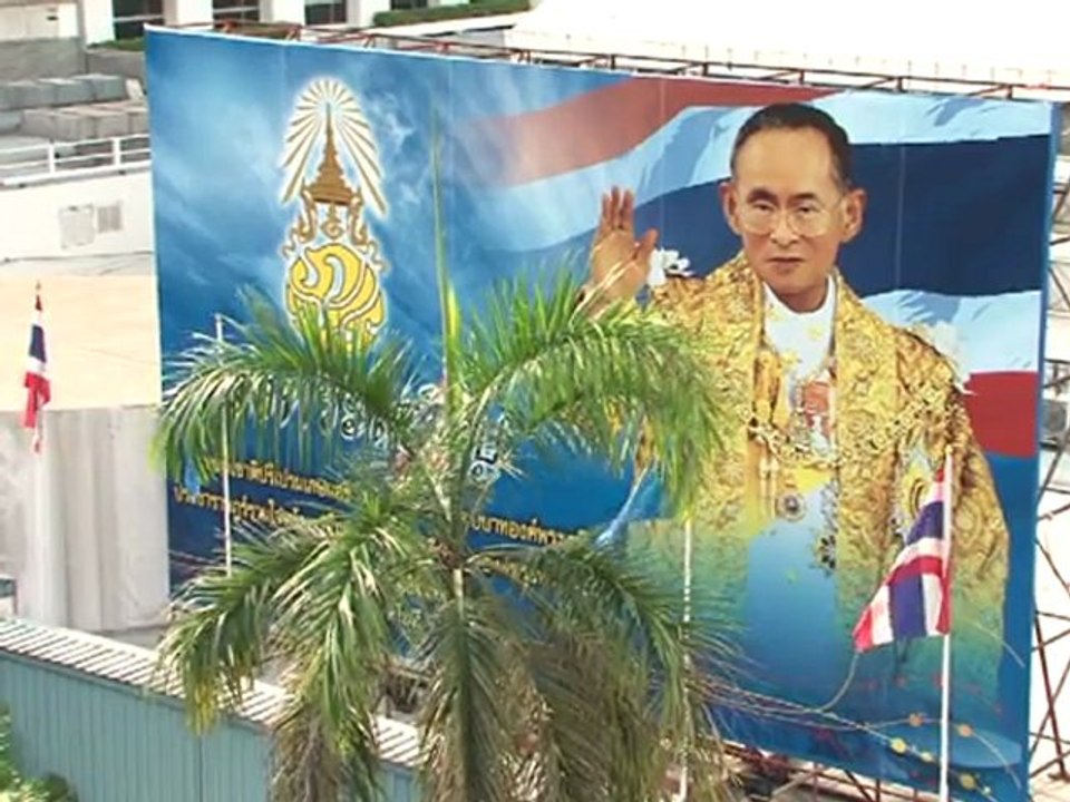 Cyber-Polizei gegen 'Majestätsbeleidigungen' in Thailand