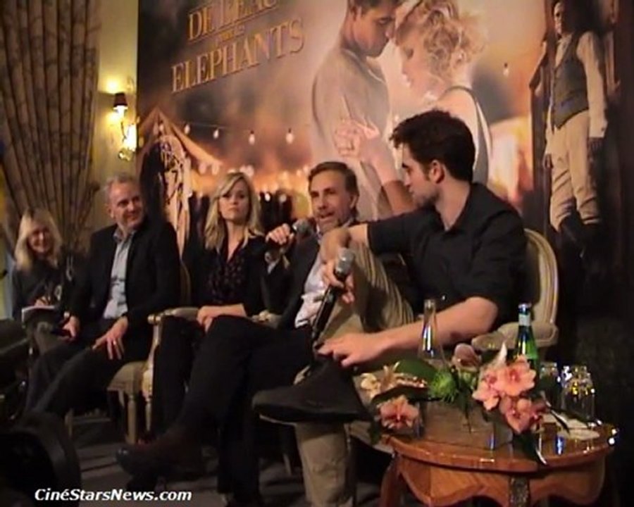 De l'eau pour les éléphants - Conférence de presse