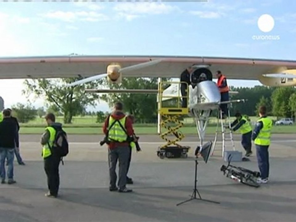 Solar Impulse: "Oigo los sonidos del sol"