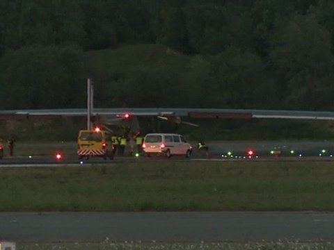 Solar Impulse réussit son premier vol international