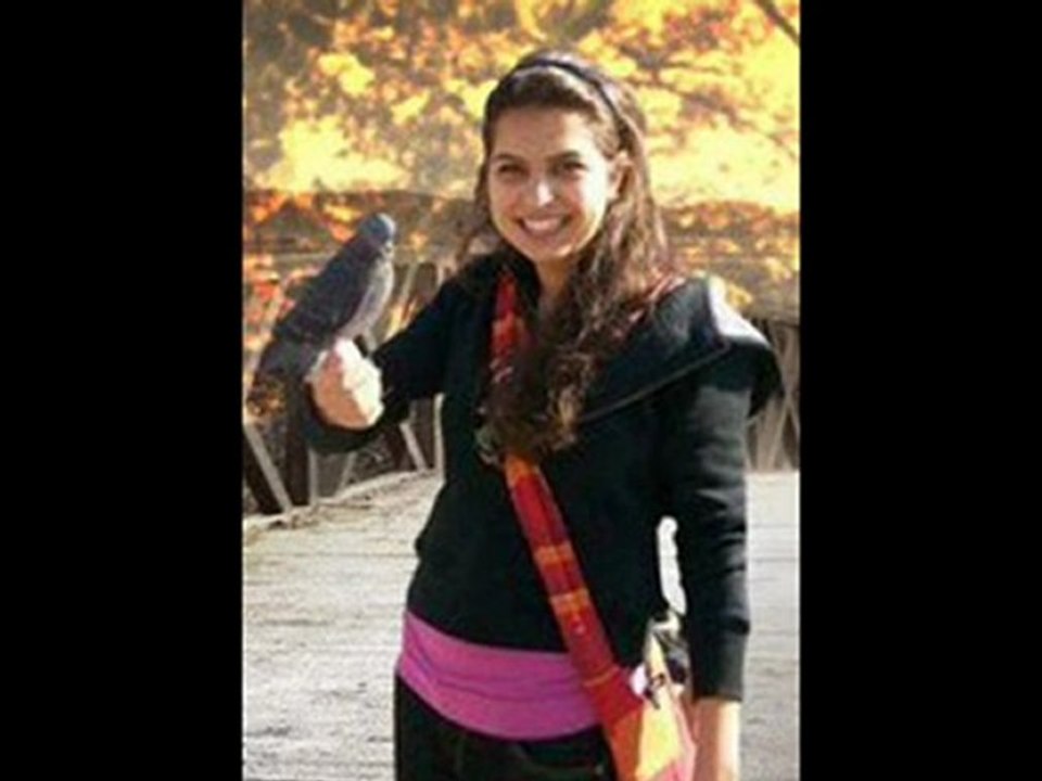 Ben Hep Aşığım  2011 Şiir