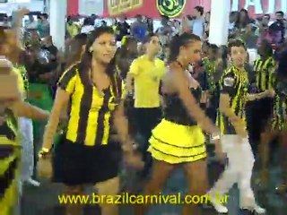 Erica Serrão Samba Dance Practice in Rio: São Clemente ...