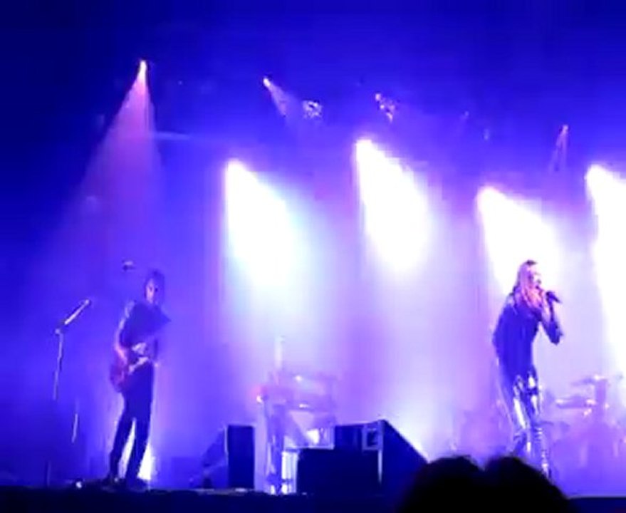 " j'étais la." Zazie 14 mai 2011 Olympia