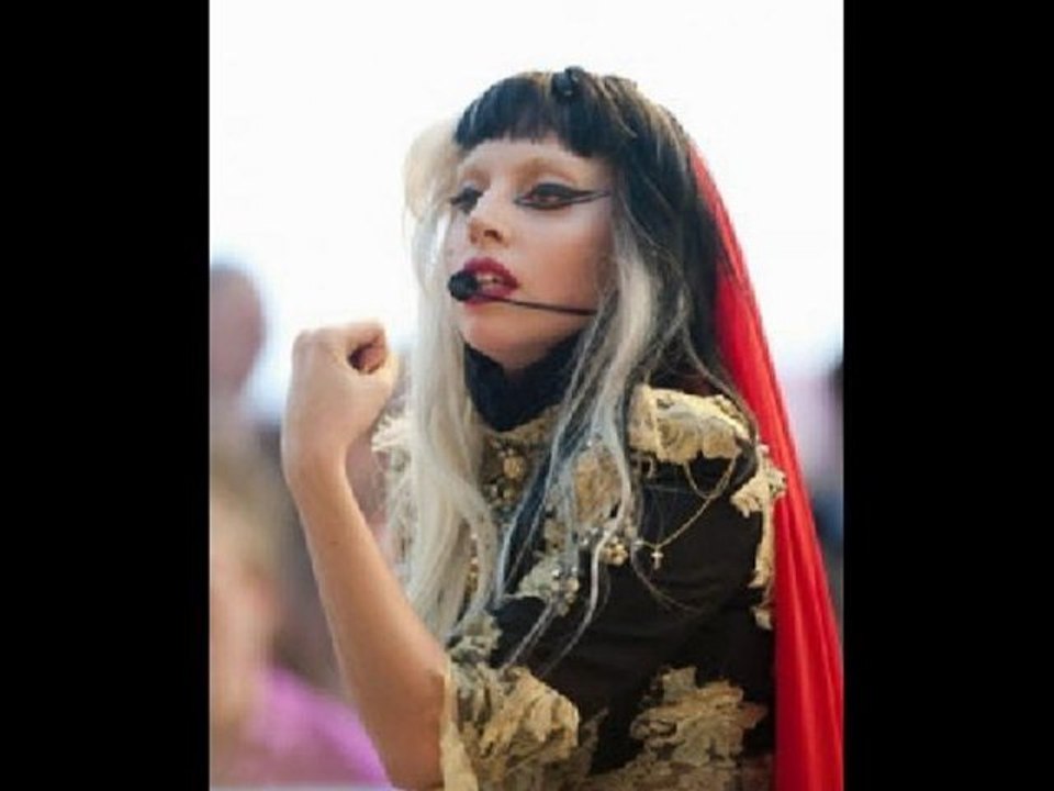 Lady Gaga - Judas - Le Grand Journal - Watch & Download Link: vimeo.com/23656650