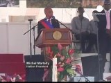 Haïti : Michel Martelly prête serment en tant que...