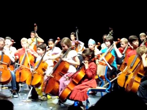 Jo à la contrebasse conservatoire Val d Yerres 14 mai 2011 01