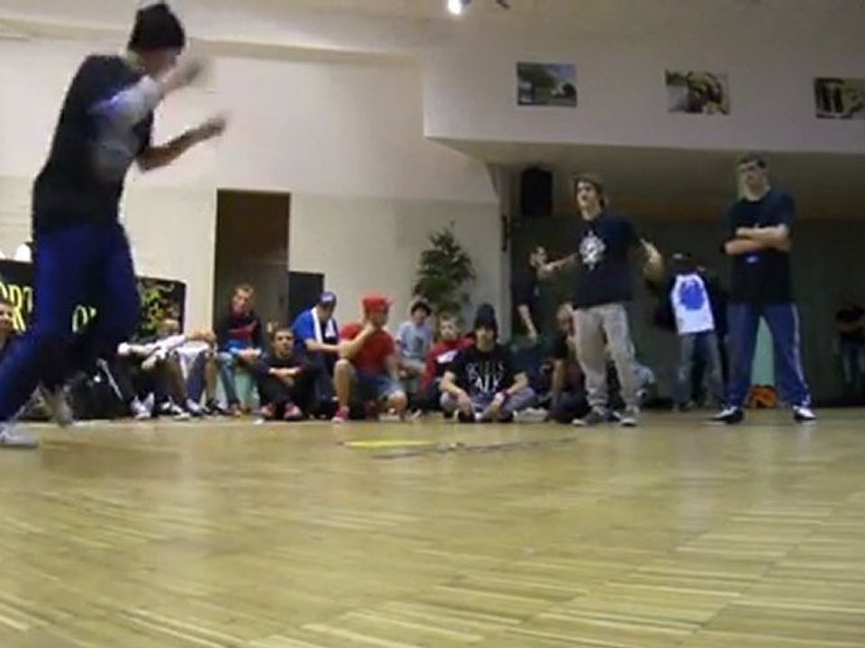 Sardo & Randy 4final Battle Fameck 30 Avril 2011