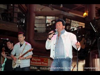 REPETITIONS - SHOW ELVIS - CHRIS AGULLO