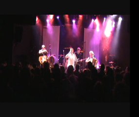 La tête dans les nuages // Les dessous de la vie