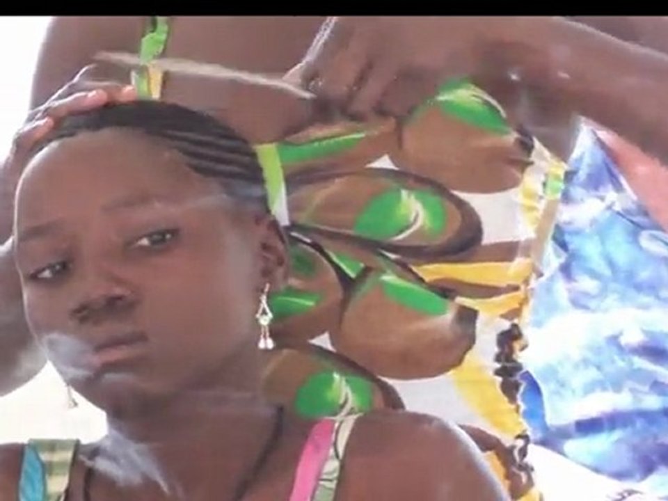 Ouverture du salon de coiffure au Burkina Faso