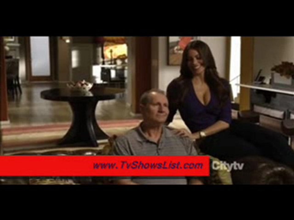 Modern Family Season 2 Episode 22 "Good Cop Bad Dog"