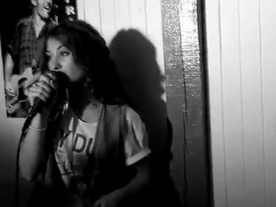 Qui de nous deux reprise Kloé