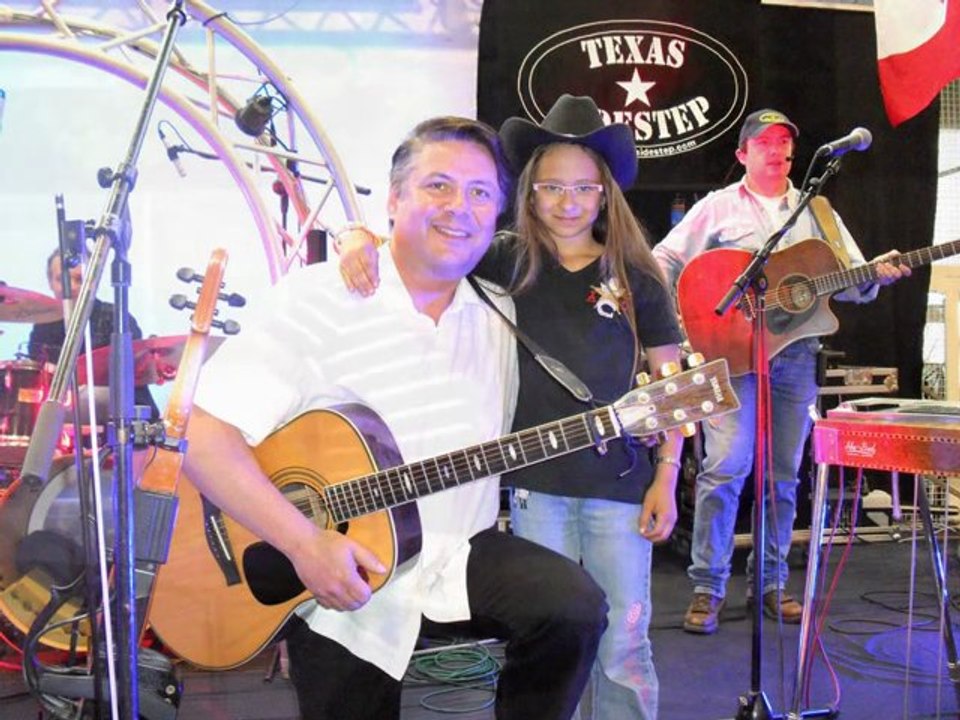 DIAPORAMA photos de la soirée du 7 mai 2011