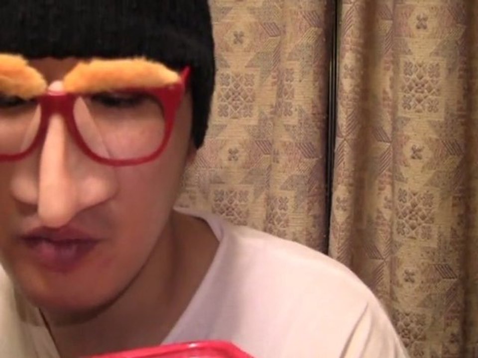 オリジン「とんとろエビフライ弁当大盛」で夕飯動画110515その2