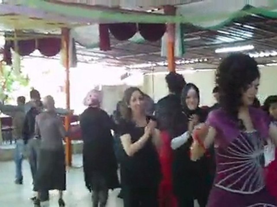 TUĞBA İLE AHMET-KIZ EVİ VE OYUN