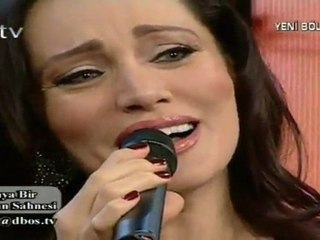 Umut Akyürek £££ BİRAZ KÜL BİRAZ DUMAN