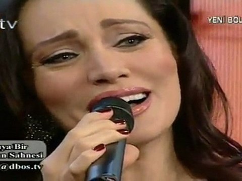 Umut Akyürek £££ BİRAZ KÜL BİRAZ DUMAN