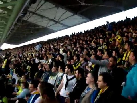 Omuz Omuza ve Haydi Bastır - 150511