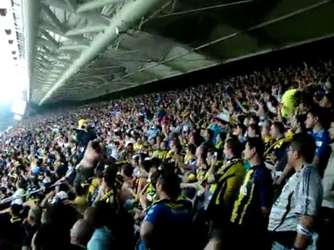 Yakar yıkar geçer tüm dünyayı adı Fenerbahçe - 150511
