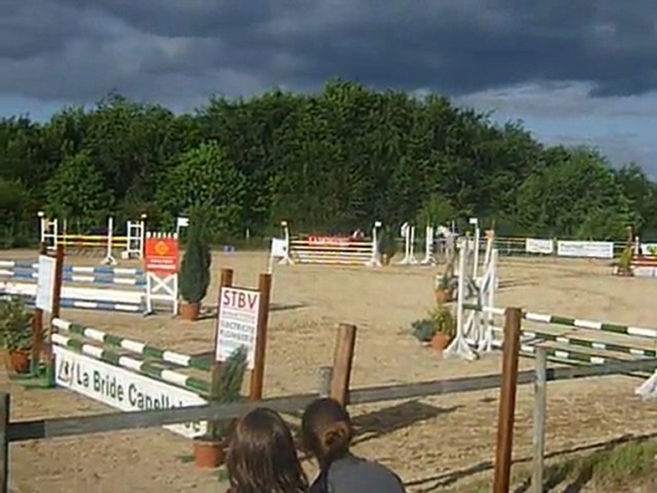 CSO La Bride Capelloise 15/05/2011 : Fiona et Mikado (barrage club 1)