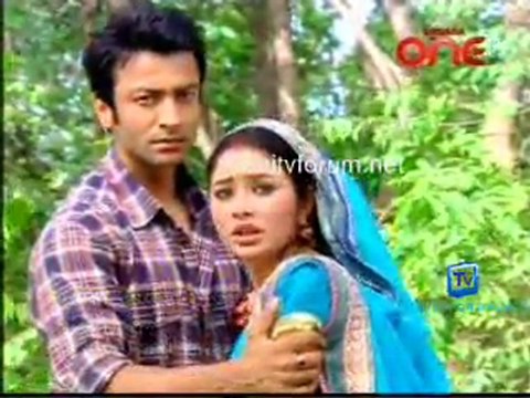 Ganga Ki Dheej - 16th May 2011 Watch Online Part1