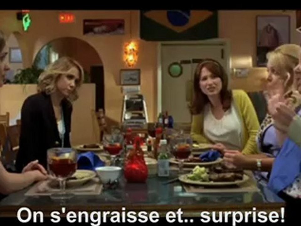 Bridesmaids trailer vostfr (Demoiselles d'honneur Bande Annonce VF)