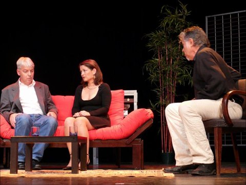 Diaporama UN COUPLE INQUIETANT Festhéa Région Paca 2011