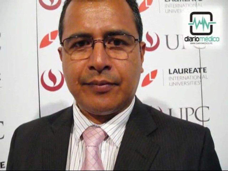 Dr. Rogger Bardalez Daza, director de la escuela de Odontología de la UPC