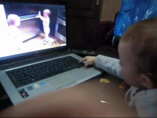 Η κόρη μου θέλει να δει τα μωρά tata!!!!