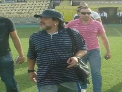 Boski Diego znowu bedzie trenerem