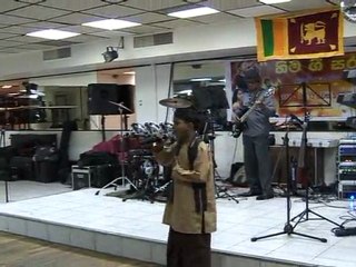 Little Star alive in Paris 2010 - (01-2)