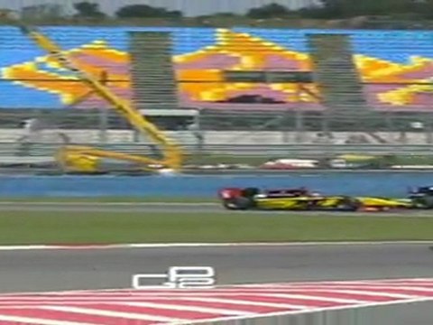 Start Gorsejan vs Bianchi GP2 2011 Round01 Turkey Race2.mkv-