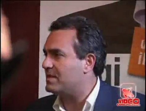 Napoli - De Magistris punta Palazzo San Giacomo