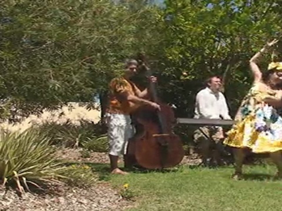 OLOLONG - Japanese song by Gülay Princess & The Ensemble Aras - 2011