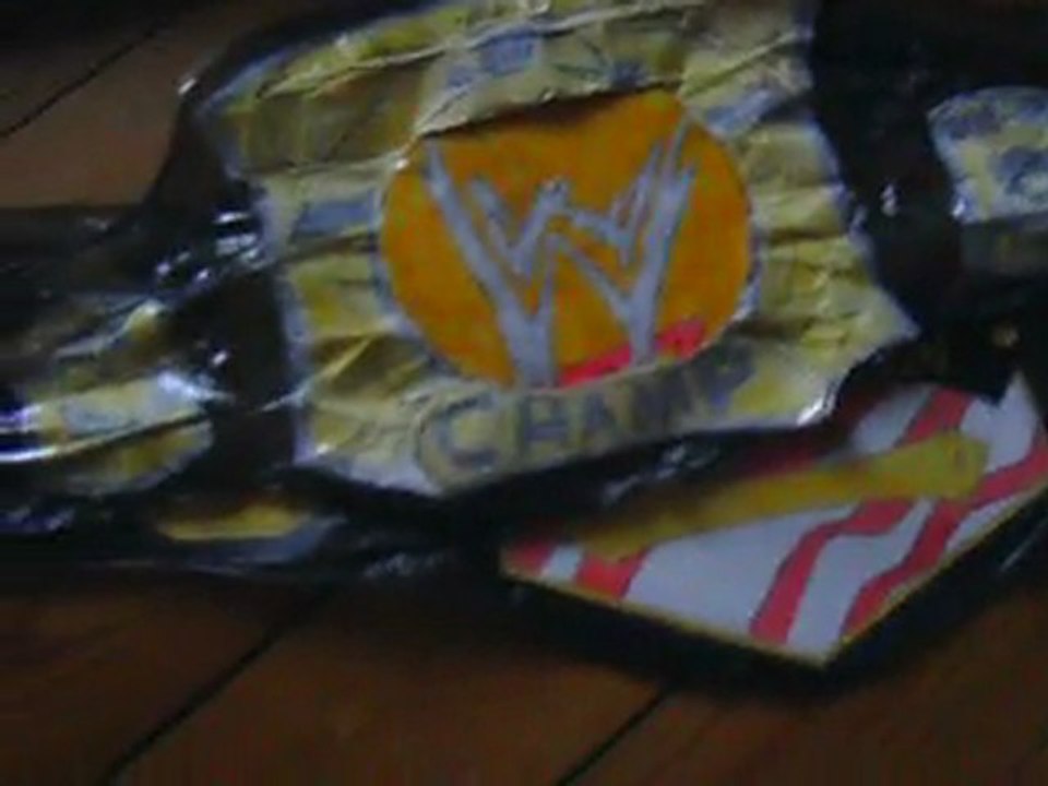 nouvel accessoire pour figurine de catch +ceintures